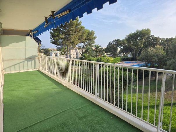 APPARTEMENT DE PRESTIGE T3 63 M2 TERRASSE VUE MER ANTIBES