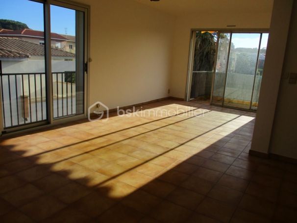 APPARTEMENT T4 96 M2 TERRASSE  PERPIGNAN