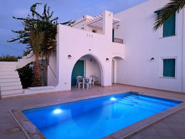 A louer MAISON  CONTEMPORAINE BORD DE MER MIDOUN DJERBA