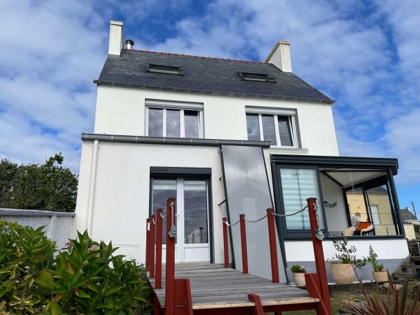 A vendre Maison 6 PIECES 130 M² vue mer PLOZEVET