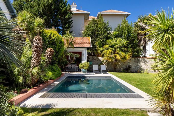 A vendre MAISON BASQUE 10 PIECES 289 M² ANNES 1900 BIARRITZ