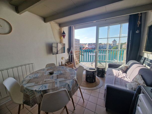 APPARTEMENT T2 21 M2 TERRASSE BORD DE MER TALMONT SAINT HILAIRE