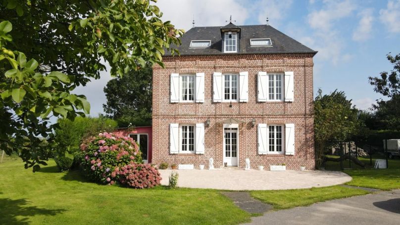 A vendre Maison de maître 2.3 hectares proche de Veules les roses (76)