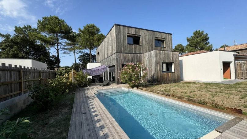 MAISON  CONTEMPORAINE BORD DE MER MIMIZAN