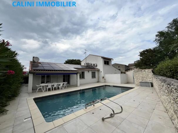 MAISON  5 PIECES 146 M2  LA CALMETTE