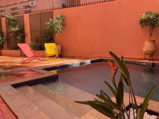 A vendre MAGNIFIQUE APPARTEMENT T10 284 M² DUPLEX RENOVE MARRAKECH