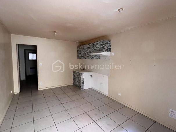 APPARTEMENT T2 35 M2  BEZIERS