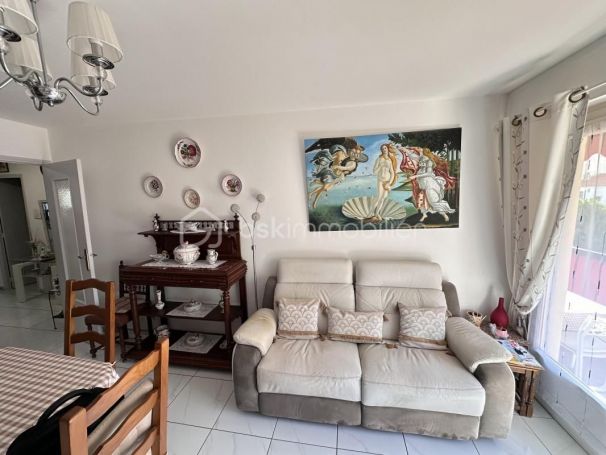 APPARTEMENT T3 64 M2 BORD DE MER SAINT LAURENT DU VAR