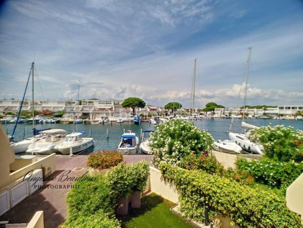 A louer APPARTEMENT T4 50 M2 TERRASSE BORD DE MER LE GRAU DU ROI