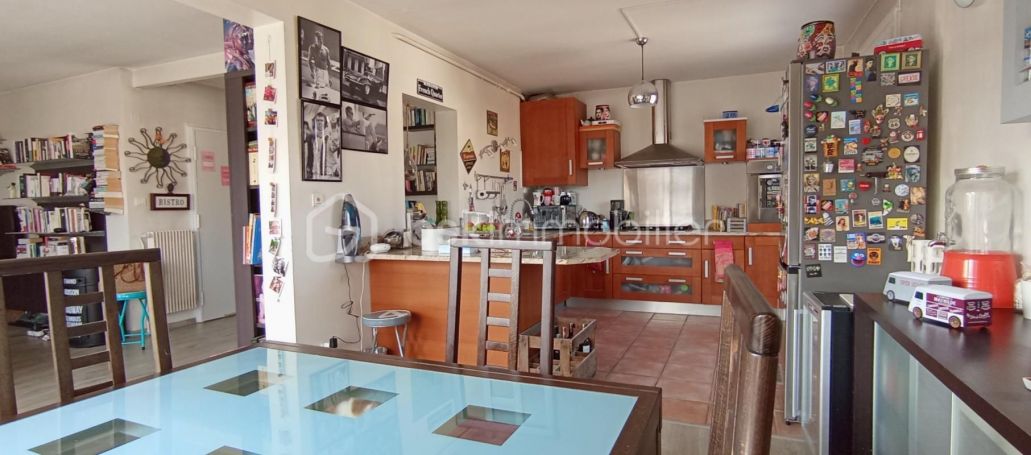 APPARTEMENT T2 84 M2  BEZIERS