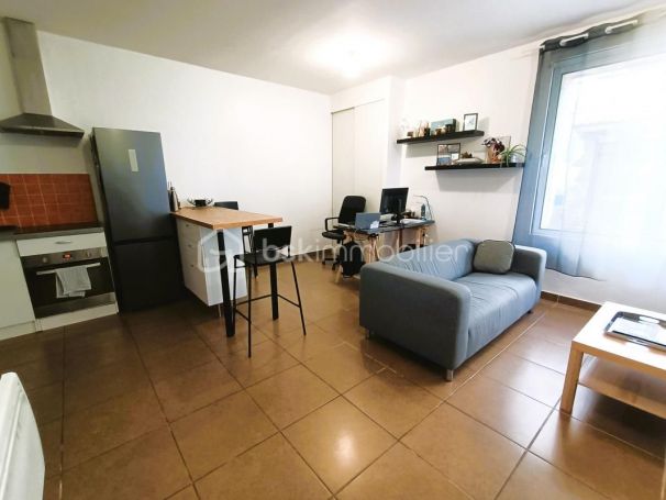 APPARTEMENT T3 56 M2  VIDAUBAN