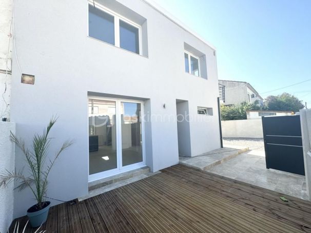 MAISON  5 PIECES 95 M2  BEZIERS