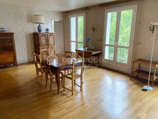 APPARTEMENT T5 110 M2  ROUEN