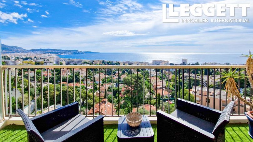 APPARTEMENT T2 60 M2 VUE MER NICE