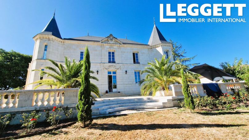 A vendre Superbe chateau 265 m² Saint Magne De Castillon