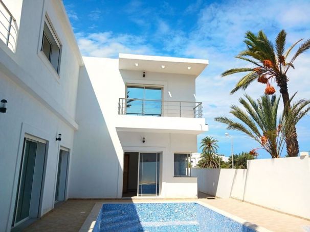 A louer MAISON  CONTEMPORAINE BORD DE MER MIDOUN DJERBA