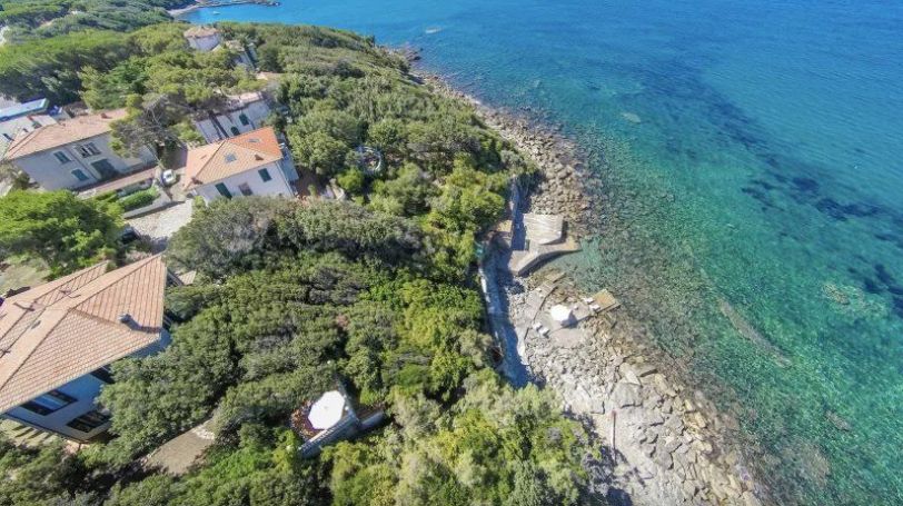 A vendre Splendide Villa 7 PIECES 230 M² bord de mer Castiglioncello