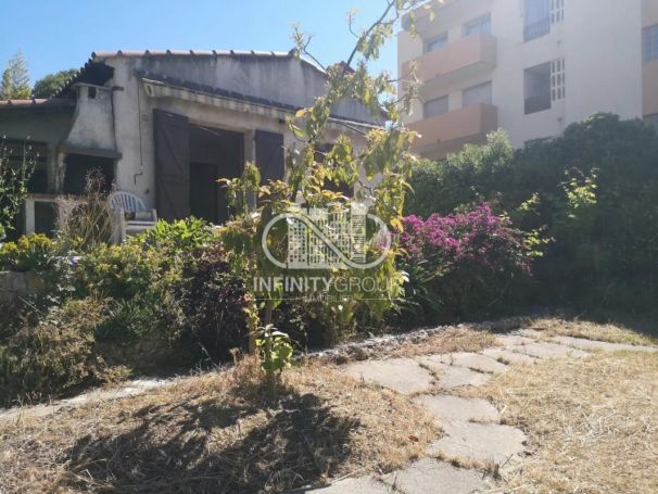 MAISON  4 PIECES 80 M2 BORD DE MER ANTIBES