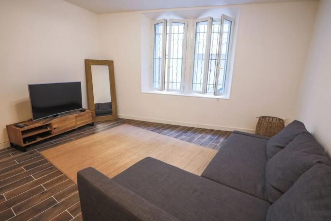 A louer APPARTEMENT T2 40 M2 BORD DE MER CANNES