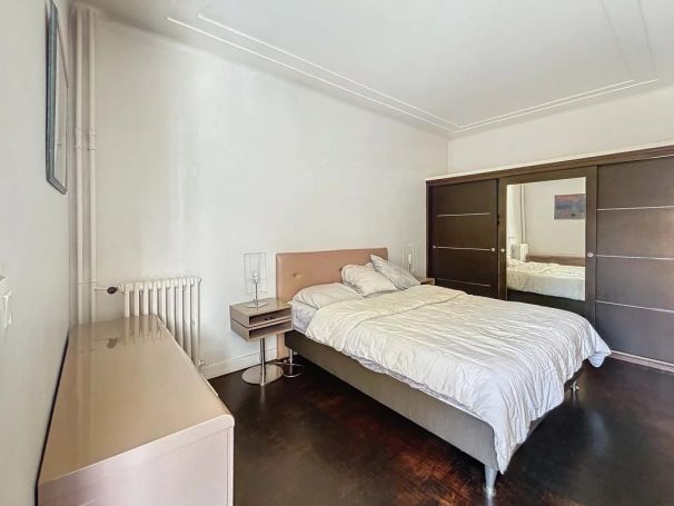 A louer APPARTEMENT T2 47 M2 BORD DE MER LE CANNET