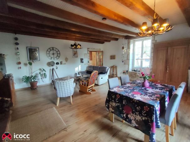 A vendre Maison de caractÃ¨re sur  2600mÂ² de terrain 85320 La Bretonniere La Claye