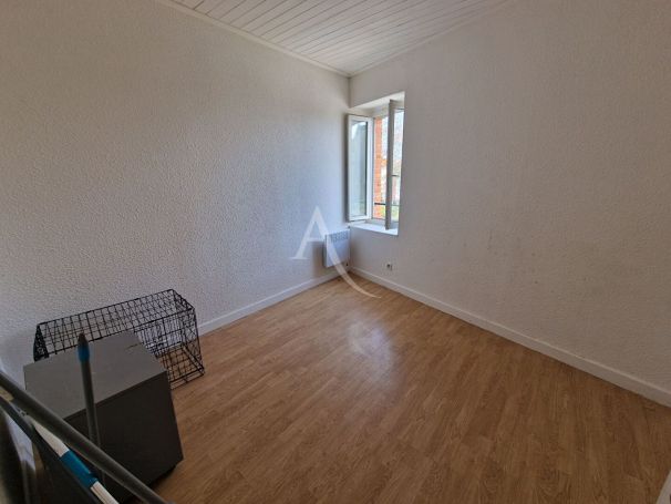 APPARTEMENT T3 55 M2  GROSBREUIL