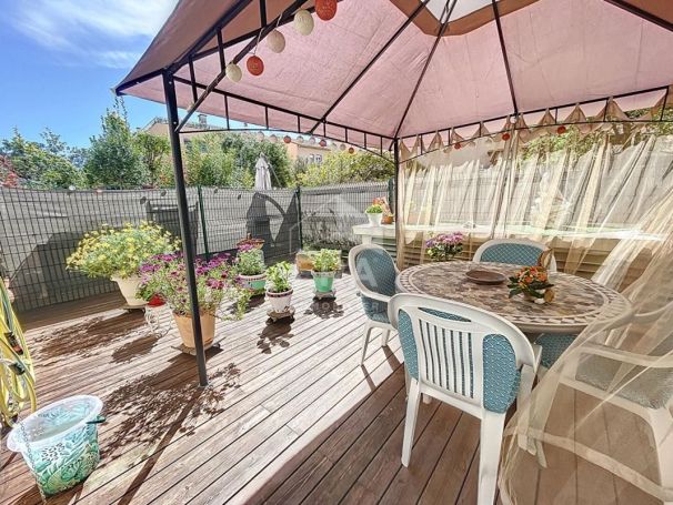 APPARTEMENT T2 60 M2 TERRASSE BORD DE MER SAINT LAURENT DU VAR