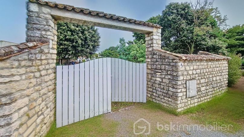 A vendre Maison de plain-pied avec dÃ©pendance  Saint Pierre D Oleron