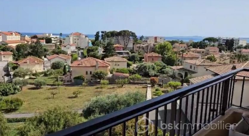 APPARTEMENT T3 75 M2 TERRASSE VUE MER SAINT LAURENT DU VAR