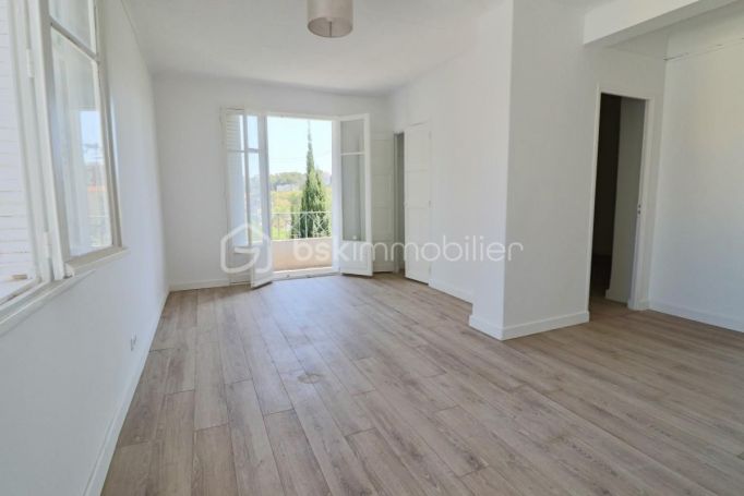 APPARTEMENT T2 57 M2 BORD DE MER TOULON