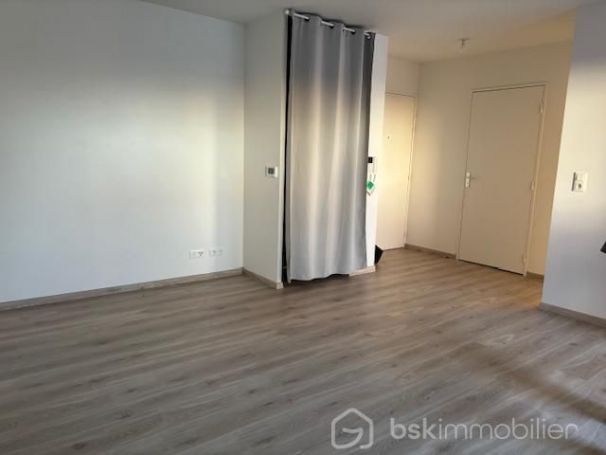 APPARTEMENT T2 42 M2 TERRASSE  LE MESNIL ESNARD