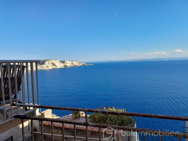 APPARTEMENT T3 52 M2 VUE MER BONIFACIO