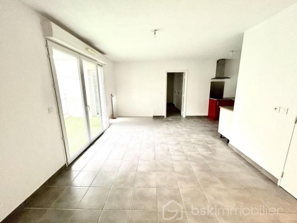 APPARTEMENT T3 68 M2 TERRASSE  AURIBEAU SUR SIAGNE