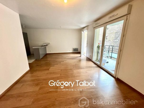 APPARTEMENT T5 85 M2  SOTTEVILLE LES ROUEN