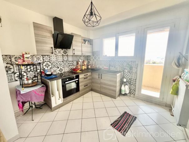 APPARTEMENT T4 90 M2 VUE MER TOULON