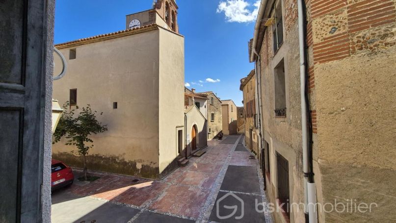 A vendre MAISON DE VILLAGE VILLENEUVE DE LA RIVIERE