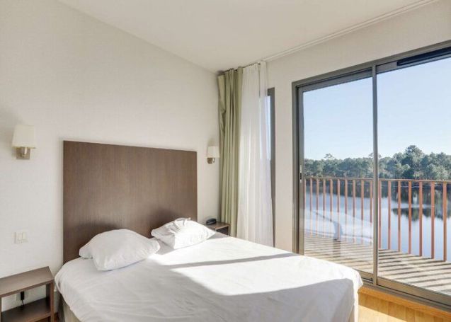 A vendre APPARTEMENT T3 32 M2 BORD DE MER LA TESTE DE BUCH