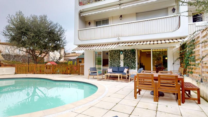 A vendre CHARMANT appartement T3 62 M² REZ DE JARDIN Le Cannet