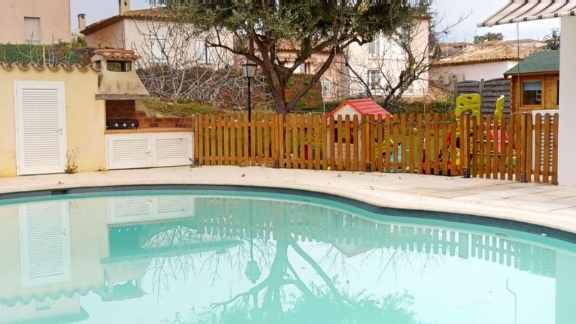 A vendre CHARMANT appartement T3 62 M² REZ DE JARDIN Le Cannet