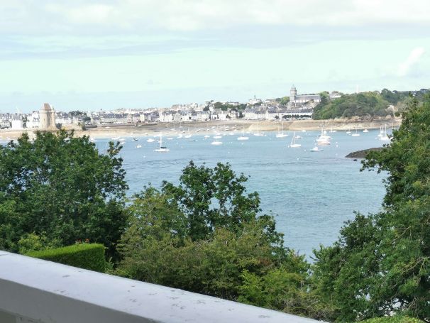 A vendre TRES BEL Appartement T4 124 M² vue mer Dinard