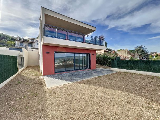 A vendre VILLA CONTEMPORAINE 143 M² VUE MER PANORAMIQUE La Ciotat