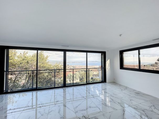 A vendre VILLA CONTEMPORAINE 4 pieces 170 M² VUE MER PANORAMIQUE La Ciotat