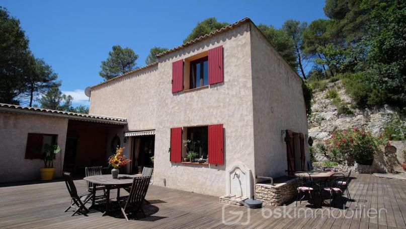 MAISON  5 PIECES 212 M2  LA ROQUE D ANTHERON