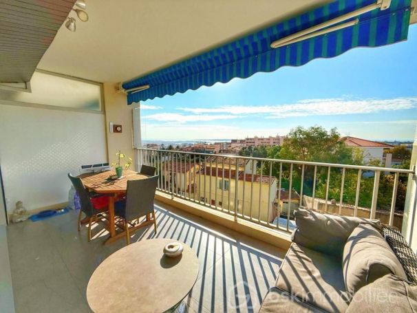 APPARTEMENT DE PRESTIGE NEUF T2 72 M2 TERRASSE VUE MER CANNES