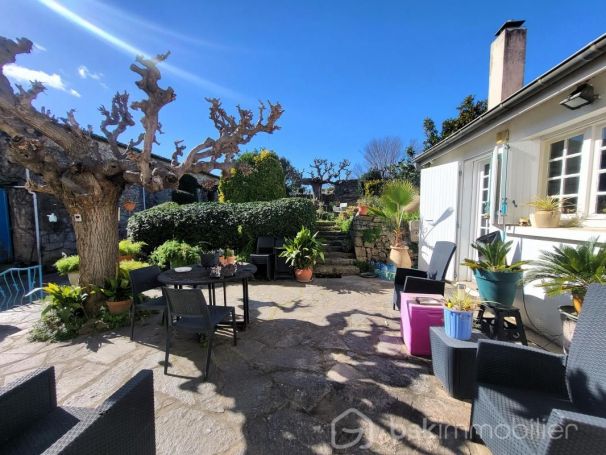 A vendre Ensemble immobilier - Maison - Appartements - grange - garage 34370 Cazouls Les Beziers