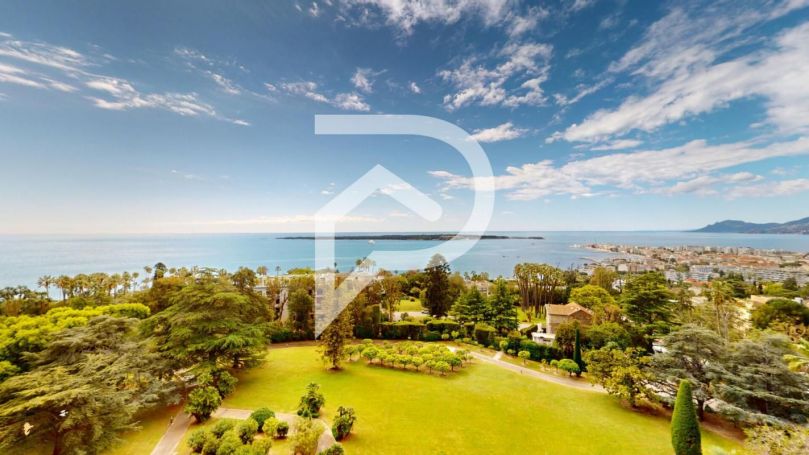 APPARTEMENT DE PRESTIGE T3 72 M2 TERRASSE VUE MER CANNES