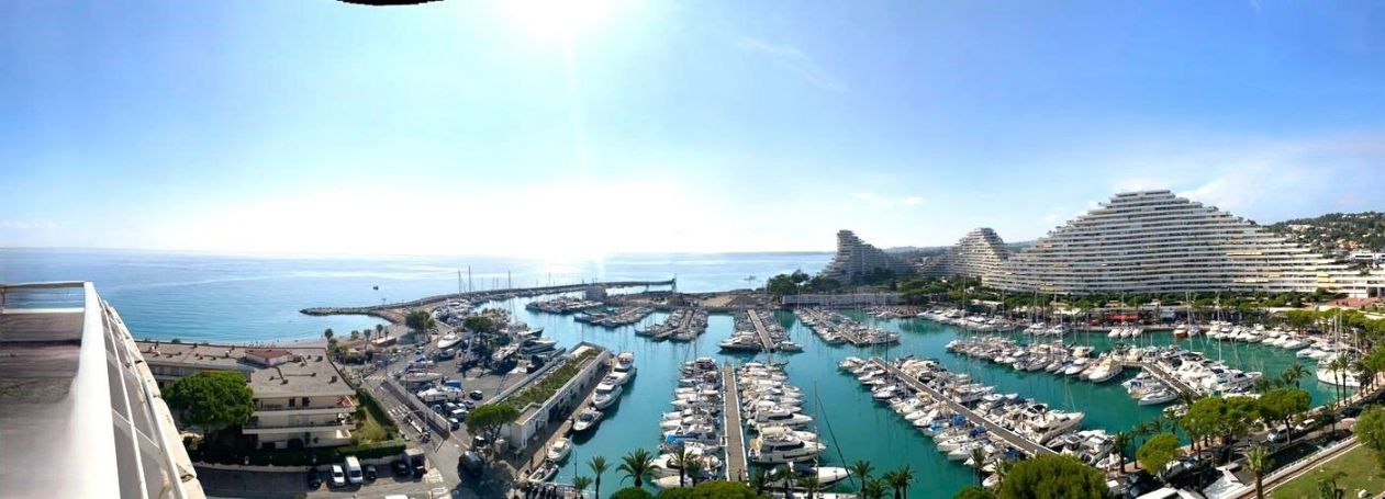 APPARTEMENT DE PRESTIGE T5 136 M2 TERRASSE VUE MER VILLENEUVE LOUBET