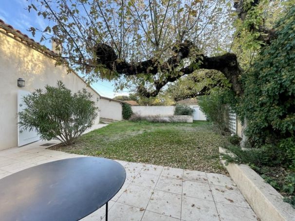 A vendre Maison+T2 indÃ©pendant 30400 Villeneuve Les Avignon