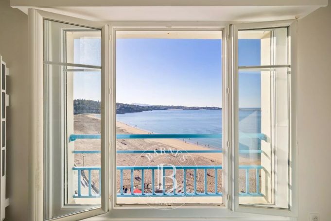 APPARTEMENT  48 M2 VUE MER SAINT JEAN DE LUZ