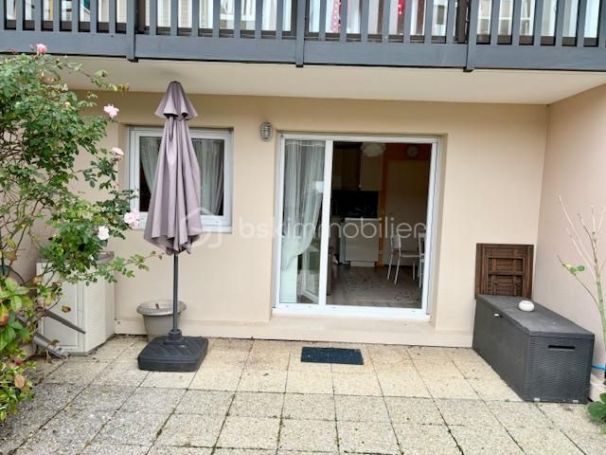 APPARTEMENT T2 27 M2 TERRASSE PLAGE à PIED VILLERS SUR MER